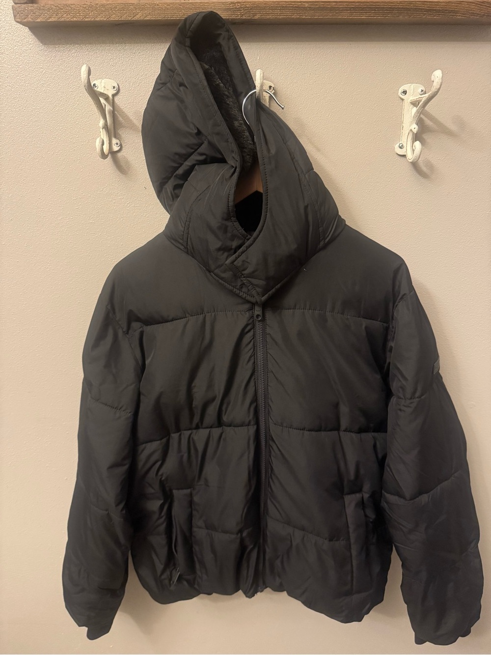 Kids Abercrombie and Fitch Black Puffer coat with Hood